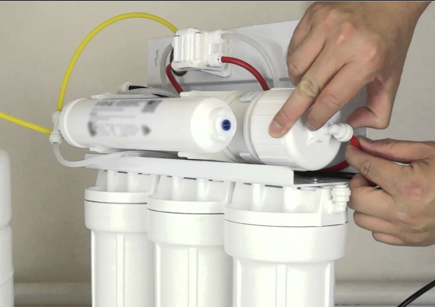 Монтаж фильтров для очистки воды Установка фильтров для очистки воды